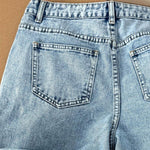 1750149783169b29404bbab4e463d978628ba23508_thumbnail_900x.webp