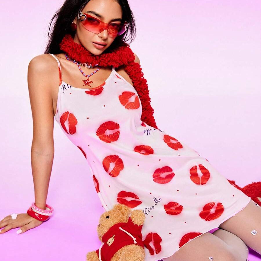 175040588182174ae4081ae24f0196fec576350029_thumbnail_900x.webp
