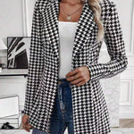 17516125277c78e63f46fe5537480f2de52e007a4f_wk_1753267161_thumbnail_900x.webp