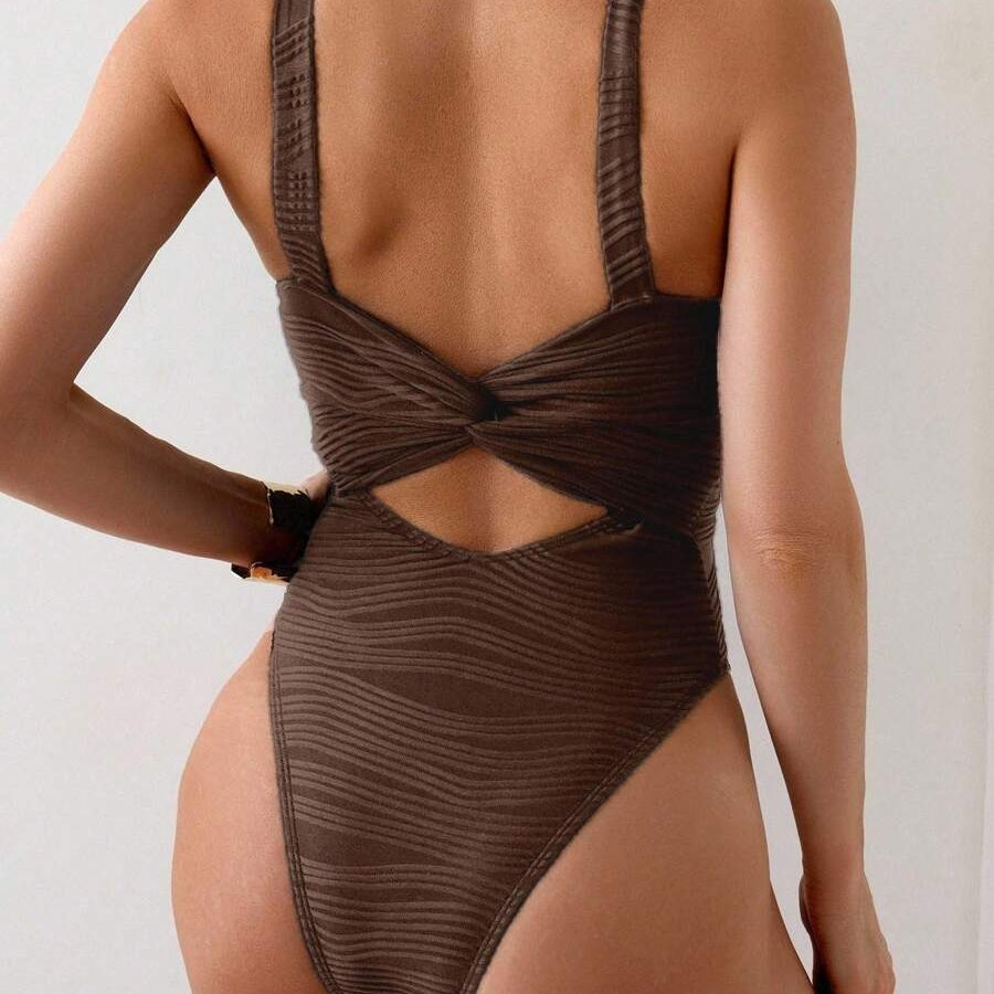 17518775309bdaae8d3434c0c933bfafa97964e678_thumbnail_900x.webp