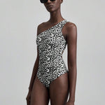 1752310469826cc51f73d3b297d1618f2012c2dfb8_thumbnail_900x.webp