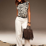 1752582532c90953982b4e323bb2cf5fea920ce70e_thumbnail_900x.webp