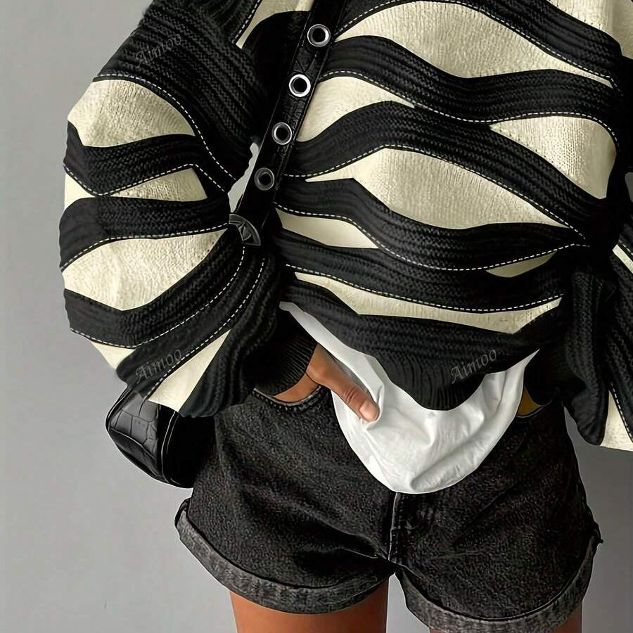 1753177532f4f89ef174fd12876acb128585bfe1d9_wk_1755762570_thumbnail_900x.webp
