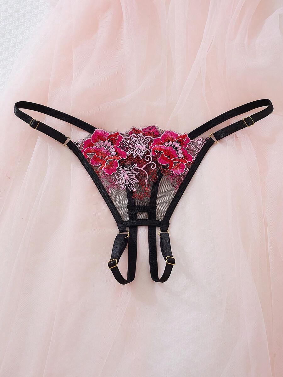 1753699542b6dd90e52564f2ee2735178f2b7deb1f_thumbnail_900x.webp