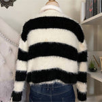 1754236290b4efeba043e994ced866b8e677466923_square_thumbnail_900x.webp