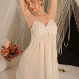 17551360295d58bd4b817081ad5f130a44a670989d_thumbnail_900x.webp