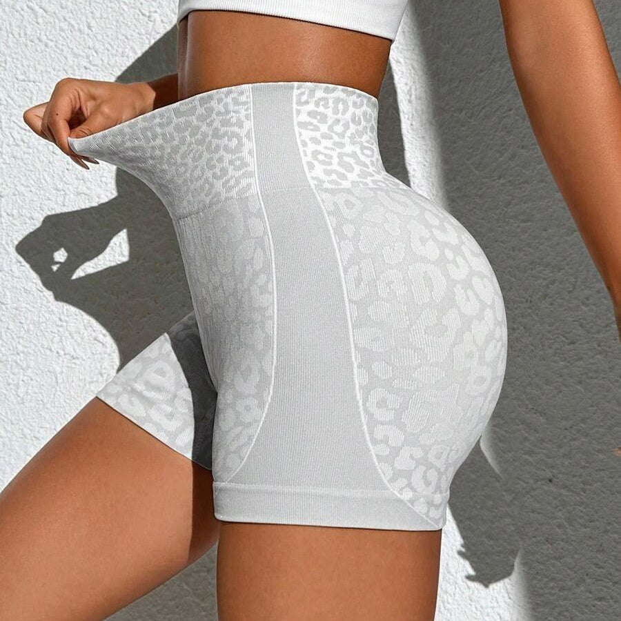 17556563499fa23c219196c485448f45db21a15f37_thumbnail_900x.webp