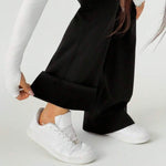 17563538228be04bc92b3ce214925bcf13d1b96bda_thumbnail_900x.webp
