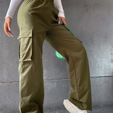 Pantalones cargo unicolor de talle alto con bolsillo con solapa
