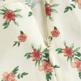 Plus Cottagecore Camisa crop con estampado floral escote corazón de manga con volante
