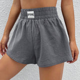 EZwear Shorts con diseno de parche de letra de cintura elastica