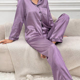 Conjunto de pijama pantalones con blusa ribete en contraste de saten