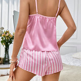 Conjunto De Pijama Para Mujeres Con Camisola Y Pantalones Cortos A Rayas