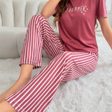 Conjunto De Pijama De Camiseta Con Estampado De Letras Y Pantalones A Rayas Para Mujer