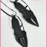 NEW Cuccoo Everyday Collection Zapatos Planos De Punta Puntiaguda Y Correa De Moda Para Mujer De Cuccoo