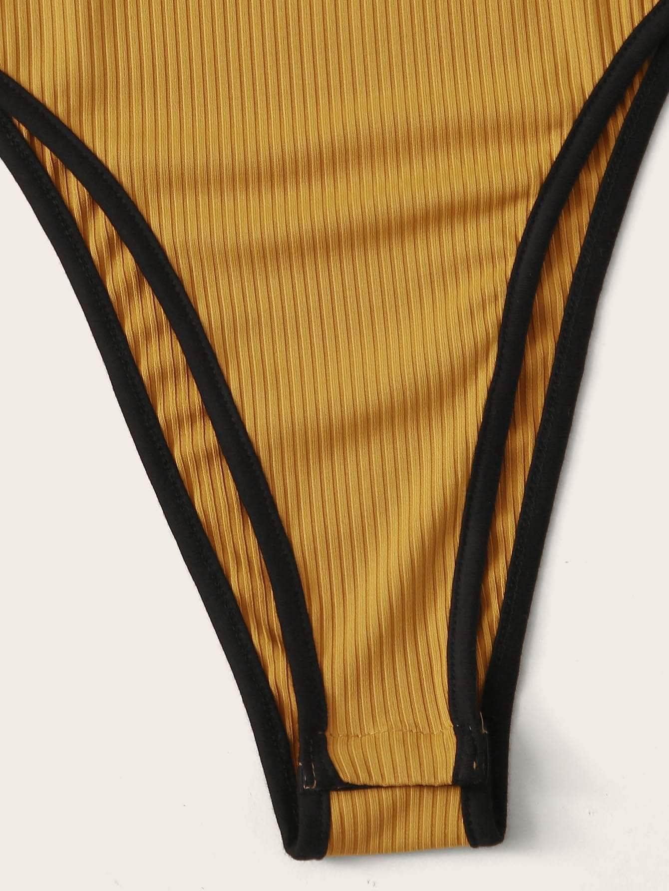 Amarillo / L Body de tirante tejido de canalé unido en contraste