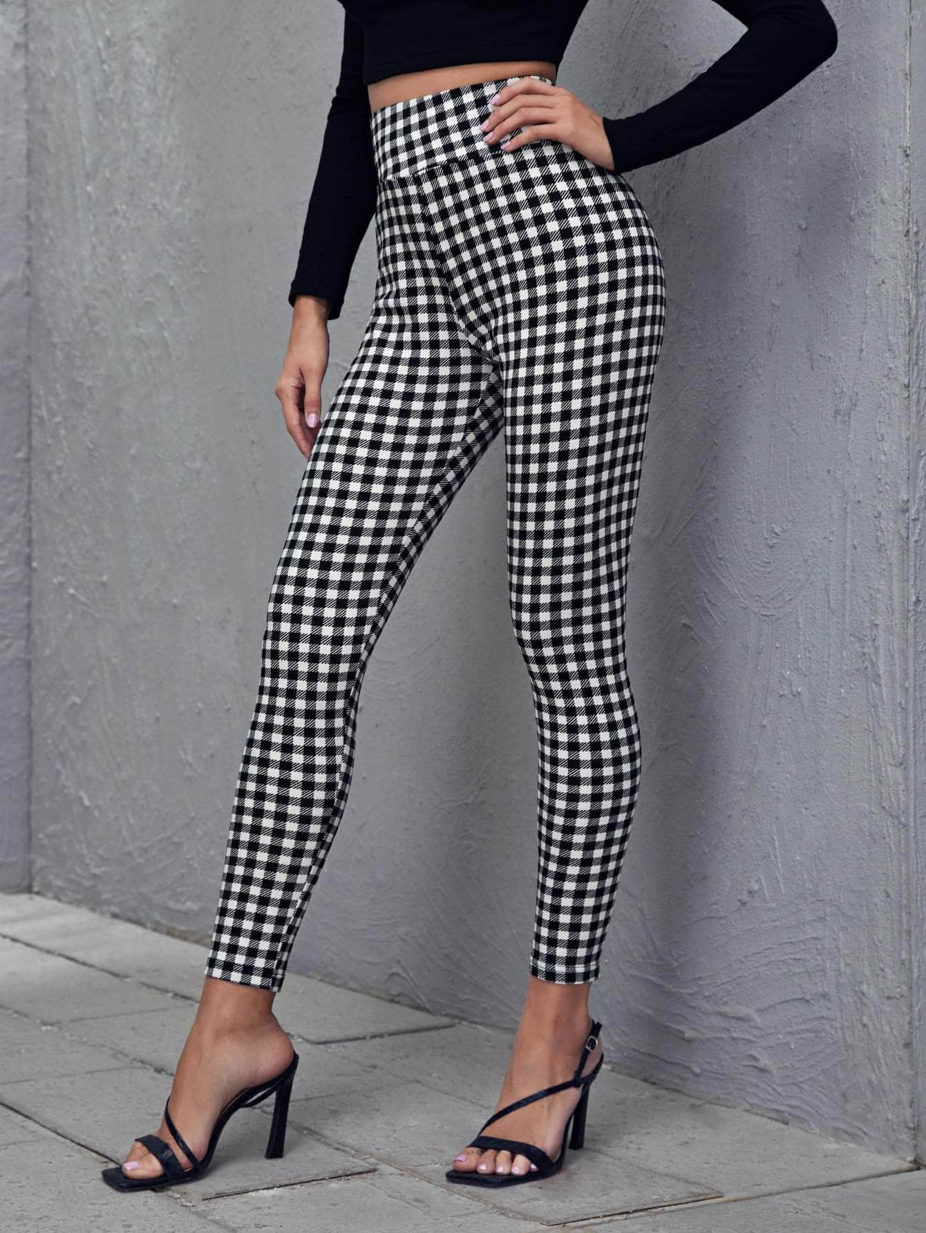 Blanco y Negro / XL Pantalones ajustados con estampado de guingán de cintura ancha
