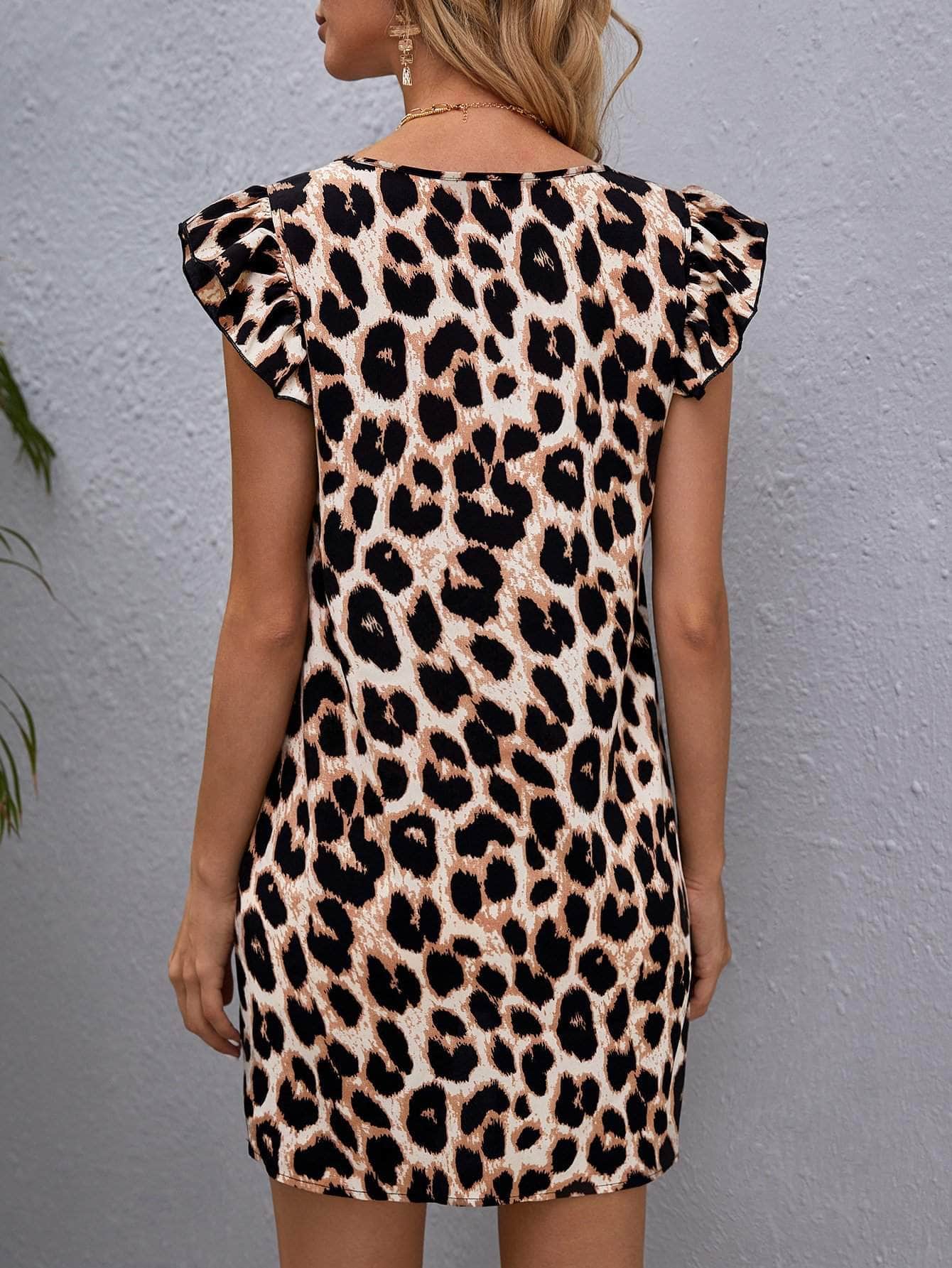 Multicolor / S SHEIN Vestido sisa con fruncido de leopardo