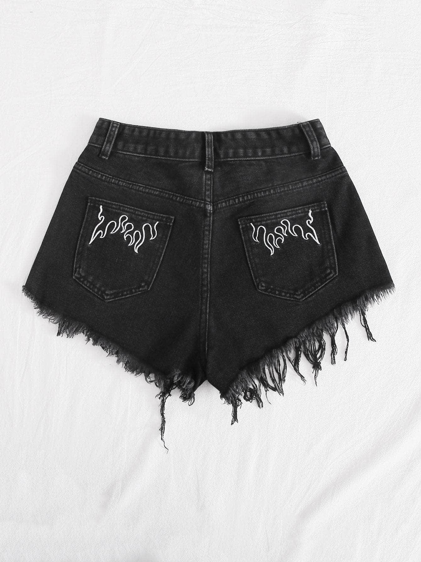 Negro / S Shorts jean con bordado bajo crudo
